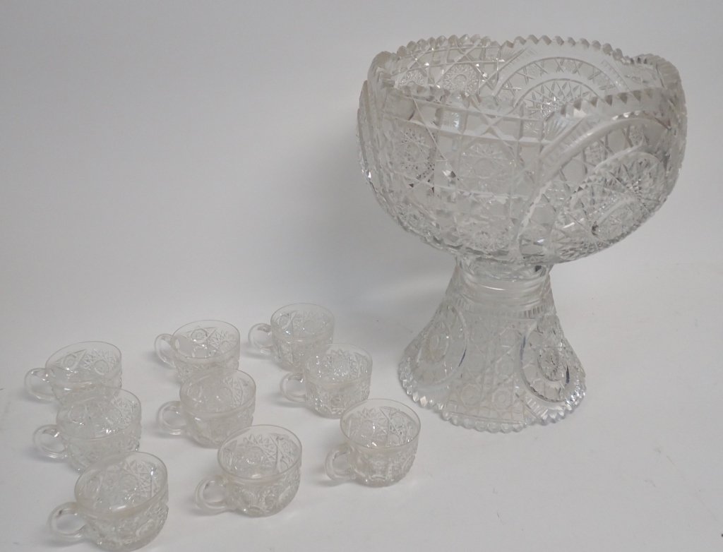 Cut Crystal Punch Bowl On Stand (1 of 10)