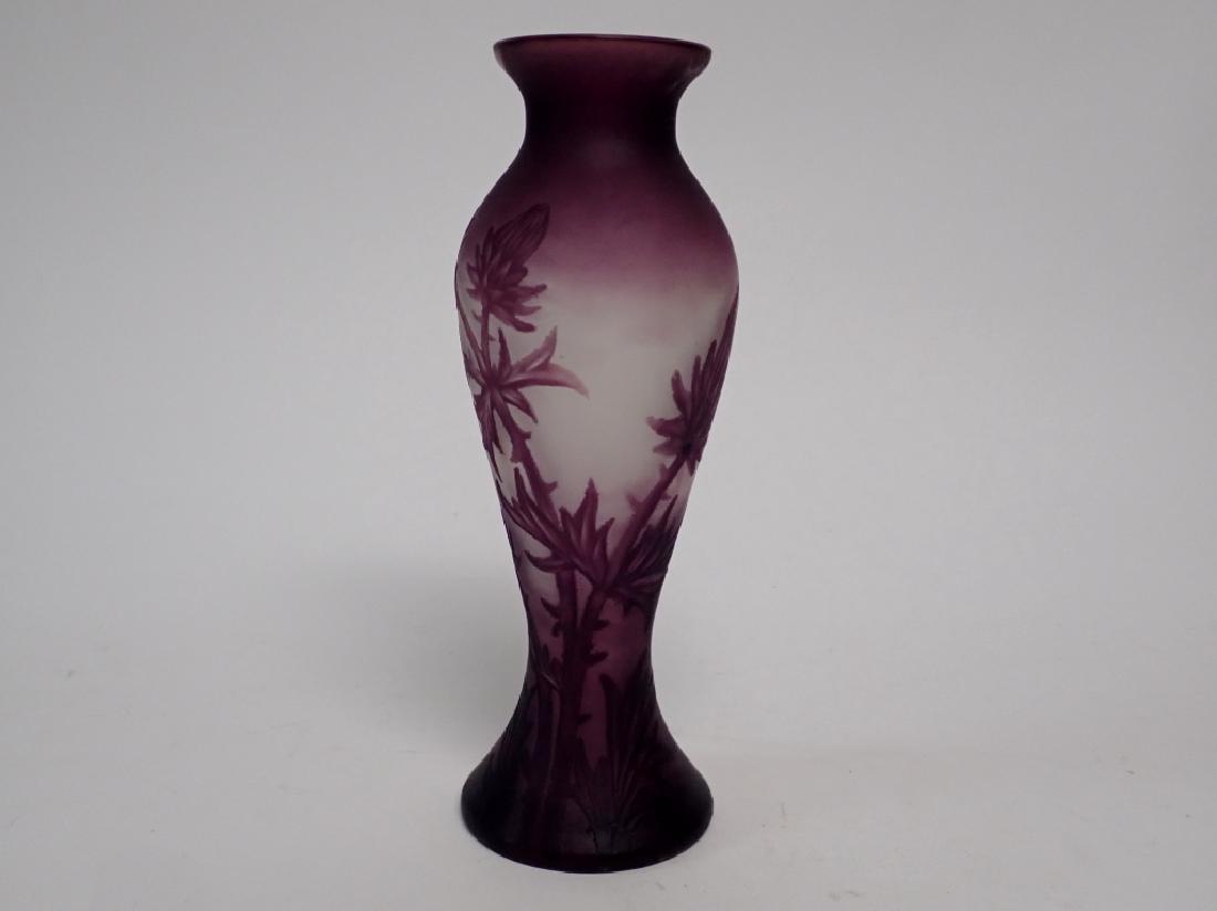 Cameo Glass Vase Signed C. Vessiere Nancy (1 of 10)