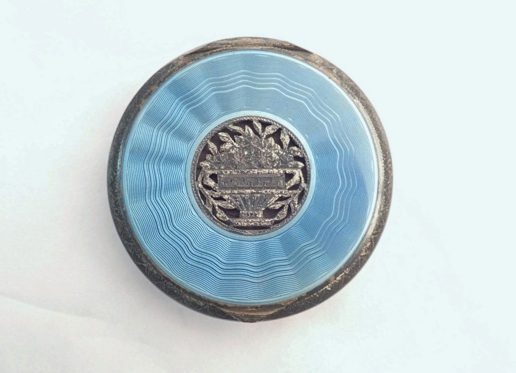 Antique Austrian Silver Enameled Guilloche Compact (1 of 10)