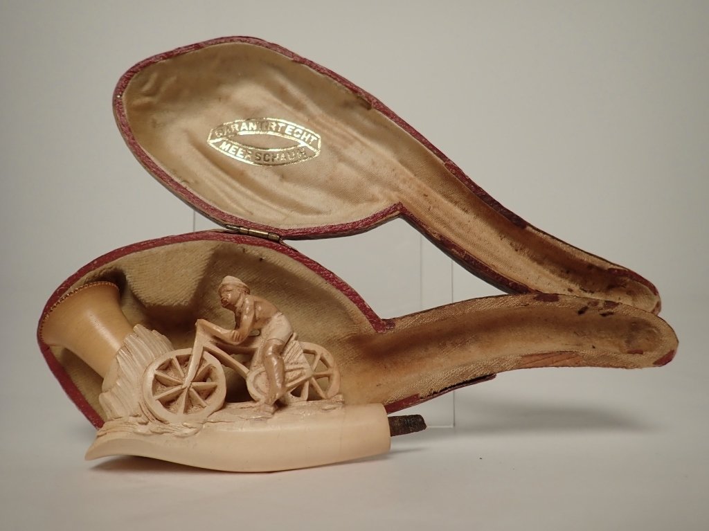 Meerschaum Pipe with Carved Man on Bicycle Design (1 of 10)