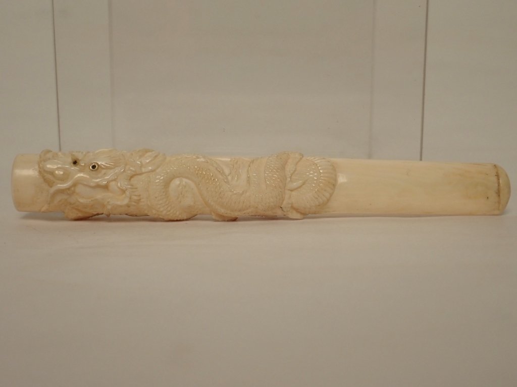 Meerschaum Cigarette Holder with Carved Dragon (1 of 6)