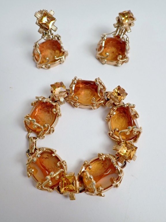 Vintage Amber Bracelet & Earring Set (1 of 11)