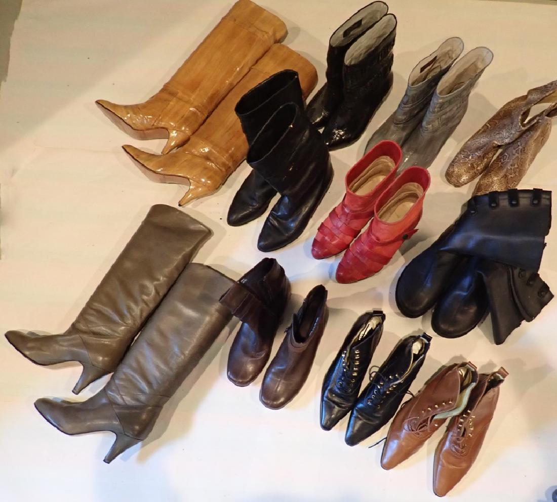 Vintage Ladies Fashion Boot Assortment (1 of 12)