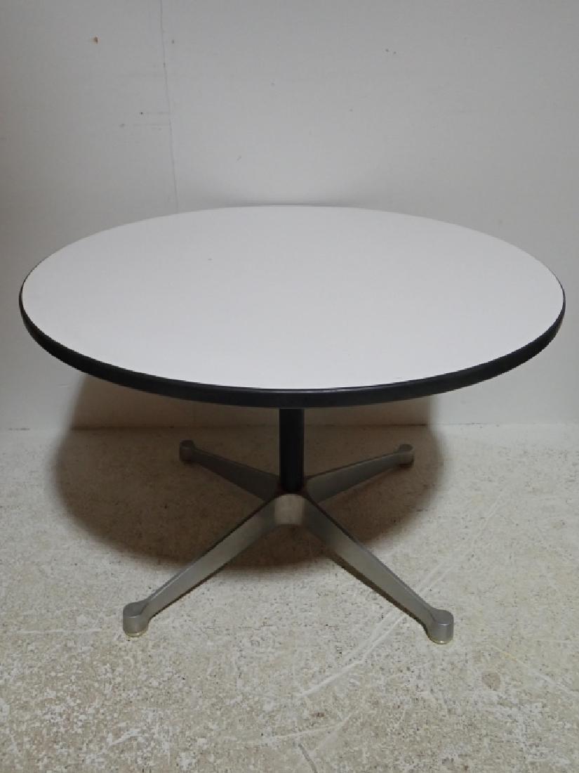 Mid-Century Modern White Coffee Table (1 of 14)
