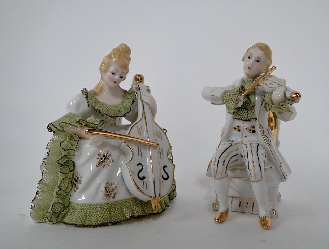 Pair Vintage Porcelain Colonial Musician Figurines (1 of 12)