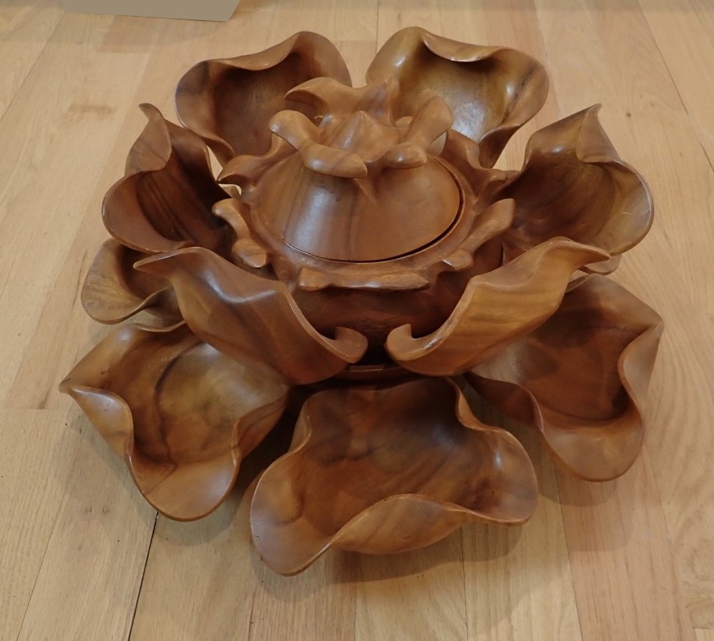 Vintage Monkey Pod / Teak Wood Serving Set: Midcentury Wooden Monkey Pod Tiered Lazy Susan Serving Set. Layered Flower with Twelve Petal trays and lidded central bowl with swivel base. Vintage Monkey Pod Teak Wood Danish Modern Flower Lazy Susa