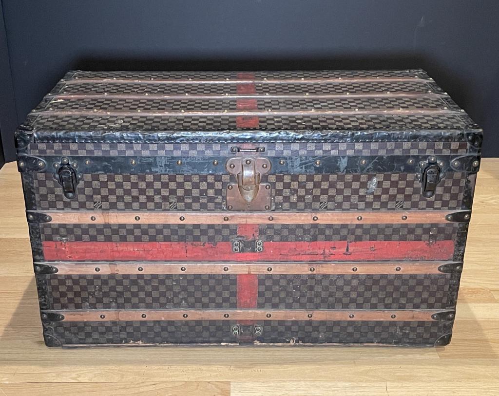 Antique Louis Vuitton Trunk (1 of 14)