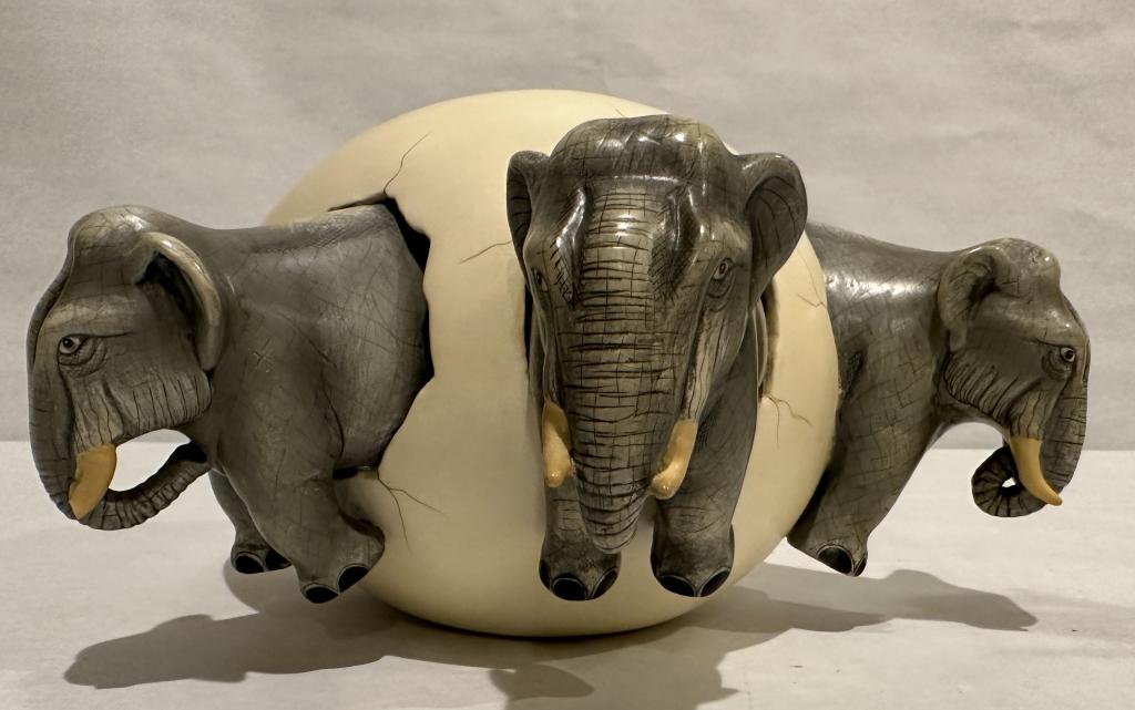 Sergio Bustamante Egg With Elephants 3 Elephants hatched from ceramic egg.  Damage to tusks of one (1 of 4)