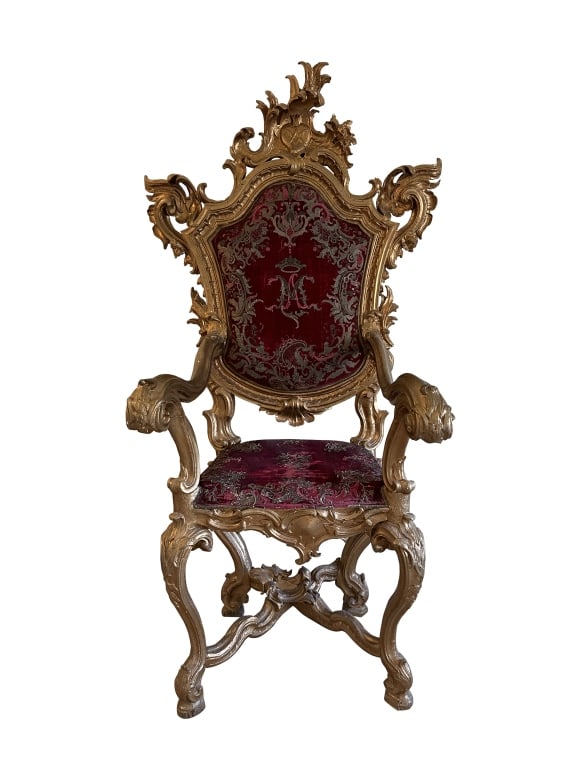Italian Carved And Gilt Rococo Throne Chair Italian 17th/18th century heavily carved and gilt Rococo (1 of 17)