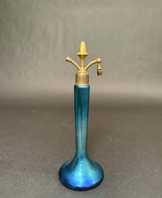 DeVilbiss Steuben Blue Aurene Atomizer