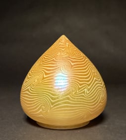 Quezel Teardrop Form Shade