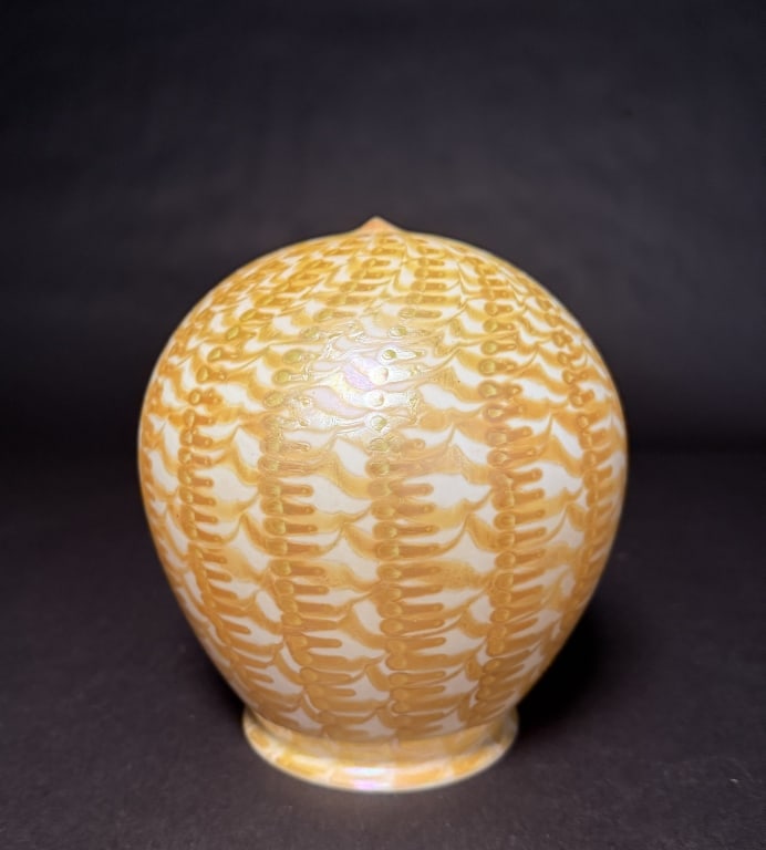 Quezal Bullet Form Shade: Elongated globe form. Double zipper 7" H. 4" Fitter. The Estate of the late Judy Boyd, New Jersey.STERLING ASSOCIATES STRIVES TO PROVIDE ACCURATE, OBJECTIVE, & FAIR INFORMATION ON ALL LOTS. WE WILL BE
