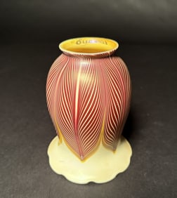 Quezal Selenium Red Pulled Feather Shade