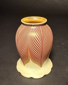 Quezal Selenium Red Pulled Feather Shade