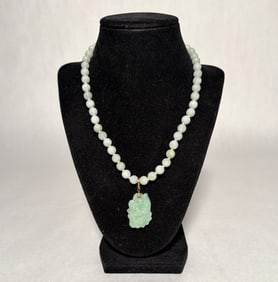 14K Gold Beaded Jade Necklace With Pendant