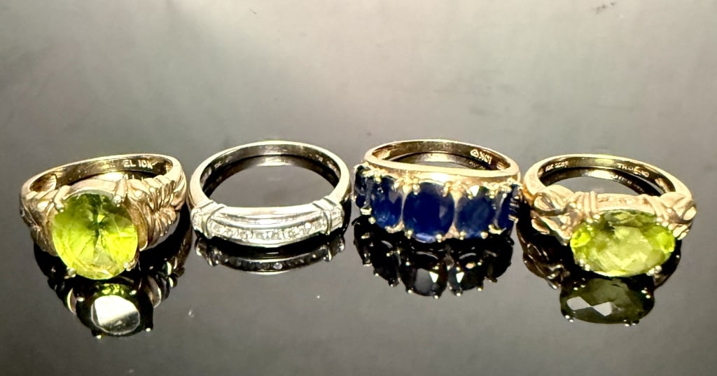 Collection Of 4 10K Gold Rings (1 of 6)