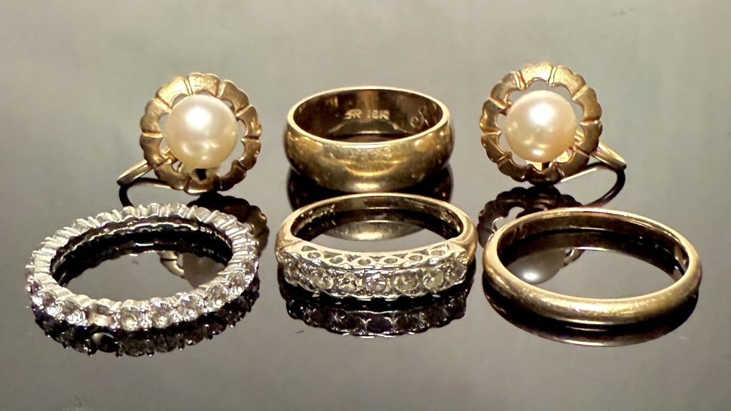Collection of 14K And !8K Rings And Earrings (1 of 5)