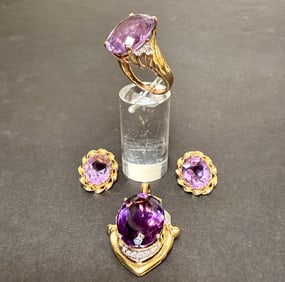 14K Gold, Diamond And Amethyst Jewelry Set