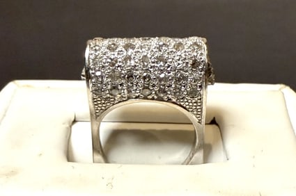 14K Gold And Diamond Ring