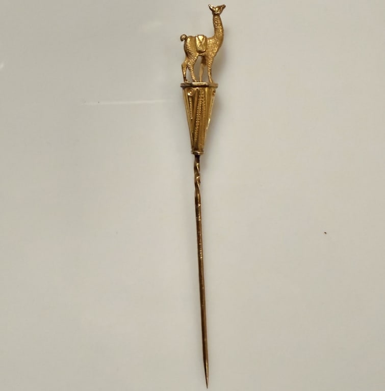 18K Gold Edwardian llama Form Stickpin: Approx. dimensions 1 1/4" x 1/2". Tested 18K. Approx. gross weight 5.0 grams. STERLING ASSOCIATES STRIVES TO PROVIDEACCURATE, OBJECTIVE, & FAIR INFORMATION ON ALL LOTS. WE WILL BE HAPPY TO ANSWER ANY