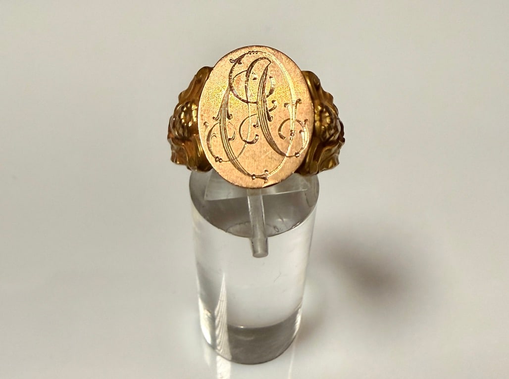 10K Art Nouveau Signet Ring (1 of 9)