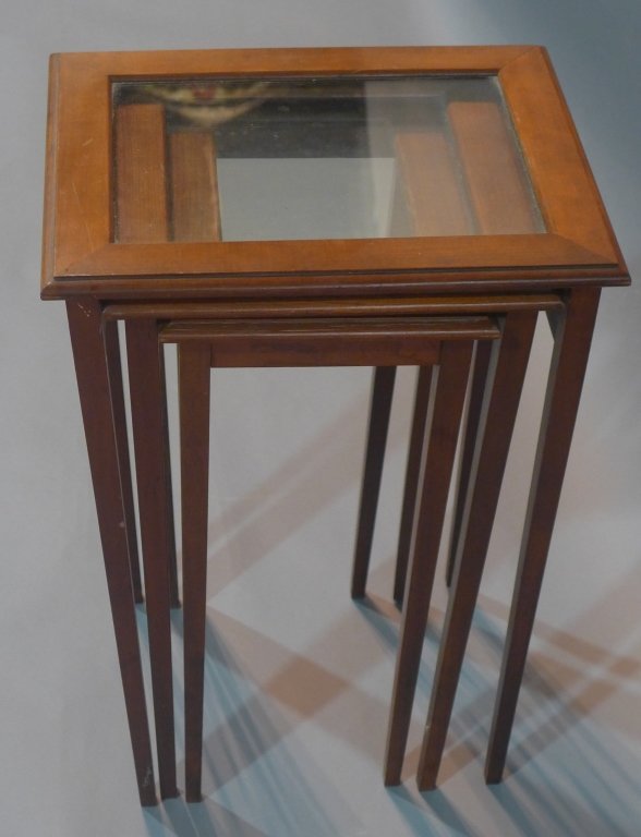 Nesting Tables: Set of 3 mahogany nesting tables with glass tops. Height of Largest: 22", Width: 15", Depth: 12"