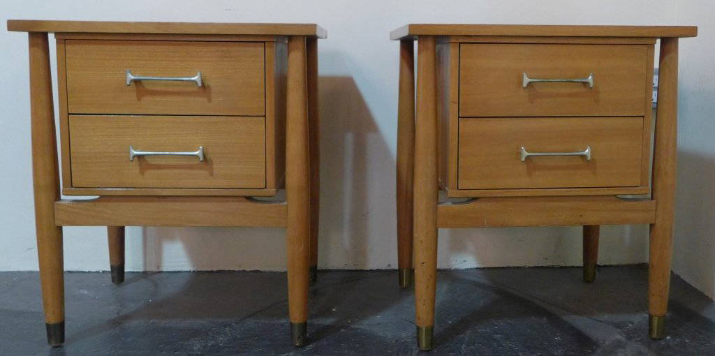 Pair of Mid Century Modern Drexel Bedside Tables May 13, 2015