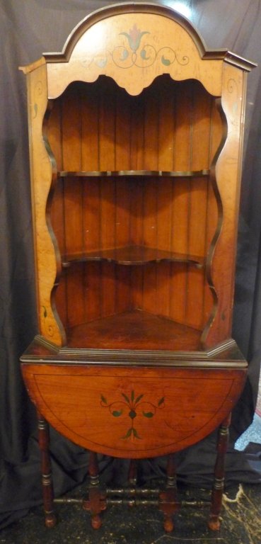 Corner Display Cabinet (1 of 10)