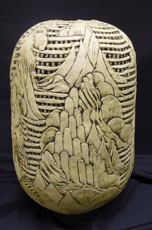 Harriet Shelton Ross, American (20/21st Century): Harriet Ross ceramic vessel. Ross is influenced by many years living, working, and traveling in the Far Easts, Korea, and Japan. She is also influenced by African art & many contemporary American cera