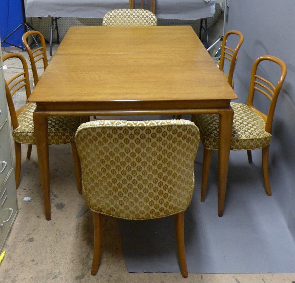 John Stuart Inc Dining Table and Chairs: John Stuart Inc. Dining table with chairs, Includes 3 leaf inserts (with case), 6 chairs 2 fully upholstered arm chairs, 4 side chairs with wooden backs. Imperfections. Maker's mark plaque reads: John