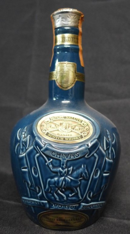 Chivas Regal Royal Salute Blended Scotch Whiskey: Chivas Regal Royal Salute 21 year old blended scotch whiskey. Blended and bottled by Chivas Brothers Ltd. 4/5 quart, 80 proof. Tax/ Bottle stamp intact. *ATTENTION ALL OVERSEAS/ INTERNATIONAL BUYERS*