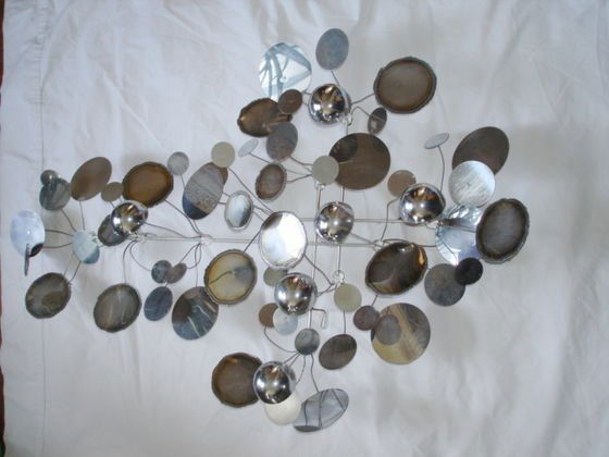 Curtis Jere "Raindrops" Sculpture, signed: Curtis Jere "Raindrops" Wall Sculpture, signed ca 1975.Polished and burnished chrome.Dimensions: Approx 40" L x 24" WCondition: No breaks or losses noted