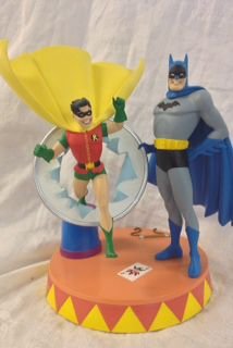 DC Direct Statue, Batman & Robin, Limited Edition: Sculpted by Tim BrucknerHand painted cold-cast porcelainNumbered: 1105/1300 - solDimension: 8.75" x 6.5"Condition: Very good, no boxProvenance: New Jersey Estsate