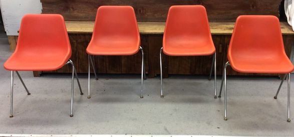 John Stuart Molded Shell Chairs (4): Molded Plastic on tubular steel legs.Marked: Molded mark reads "John Stuart, Robin Day Design"Dimensions: 30" x 18 1/4" x 17"Condition. Good, age appropriate wear.Provenance: Private estate