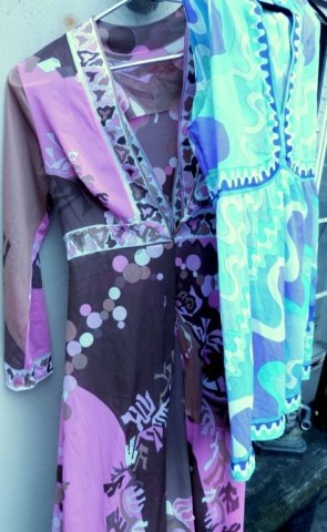 Emilio Pucci Vintage Nighties Signature Print: Three Vintage E milio Pucci Nighties sSignature Print. One Baby doll and one long Nightdress with matching Robe. one of the seams has be fixed.