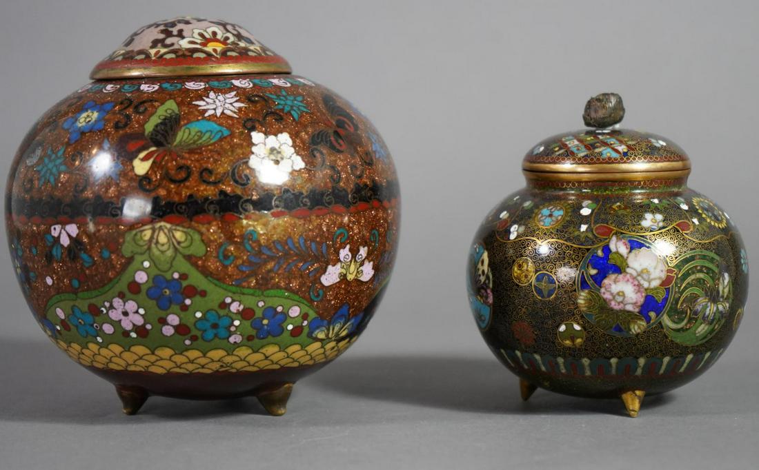 TWO JAPANESE GLOBULAR COVERED CLOISONNE VASES (1 of 16)