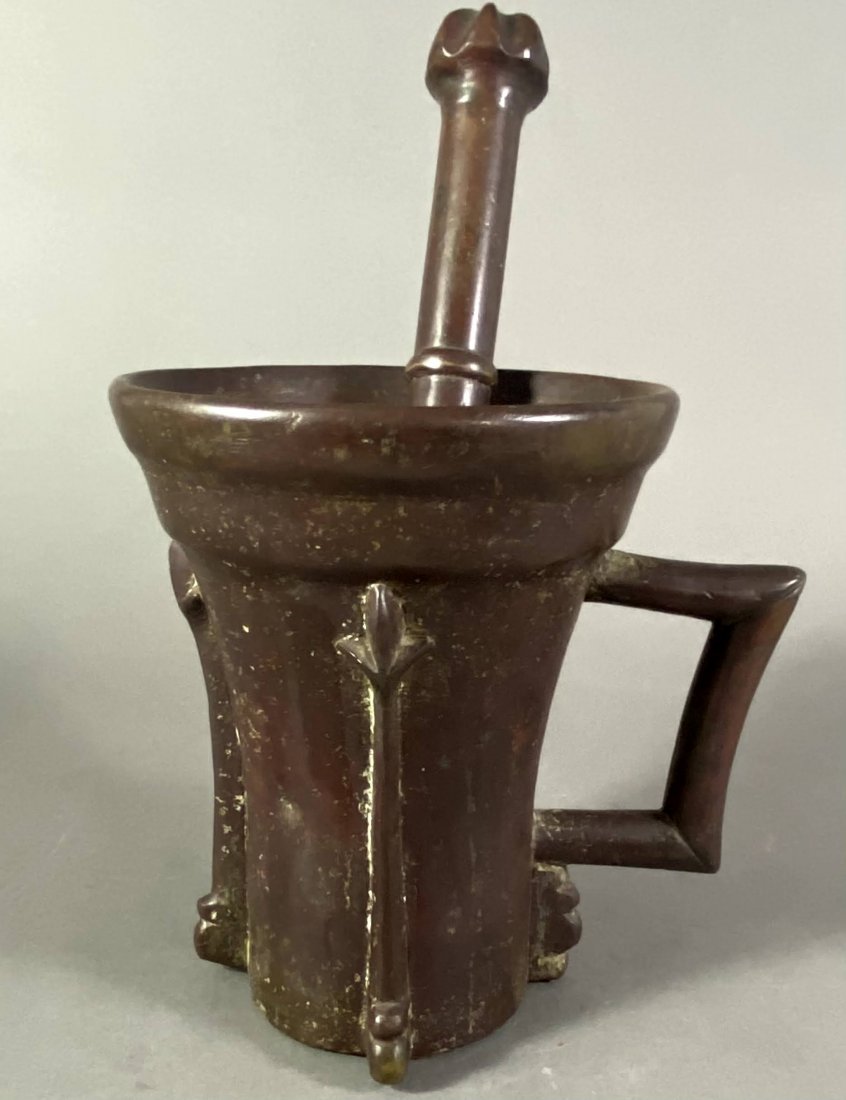 MEDIEVAL CAST-BRONZE MORTAR AND PESTLE (1 of 10)