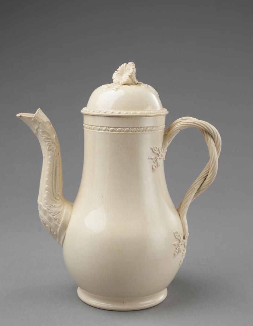 CREAMWARE POT WITH FLOWER-HEAD FINIAL (1 of 14)