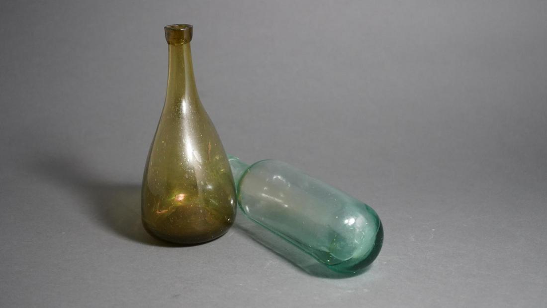 OLIVE AMBER BLOWN GLASS FLASK & AQUA BLUE TORPEDO FLASK (1 of 11)