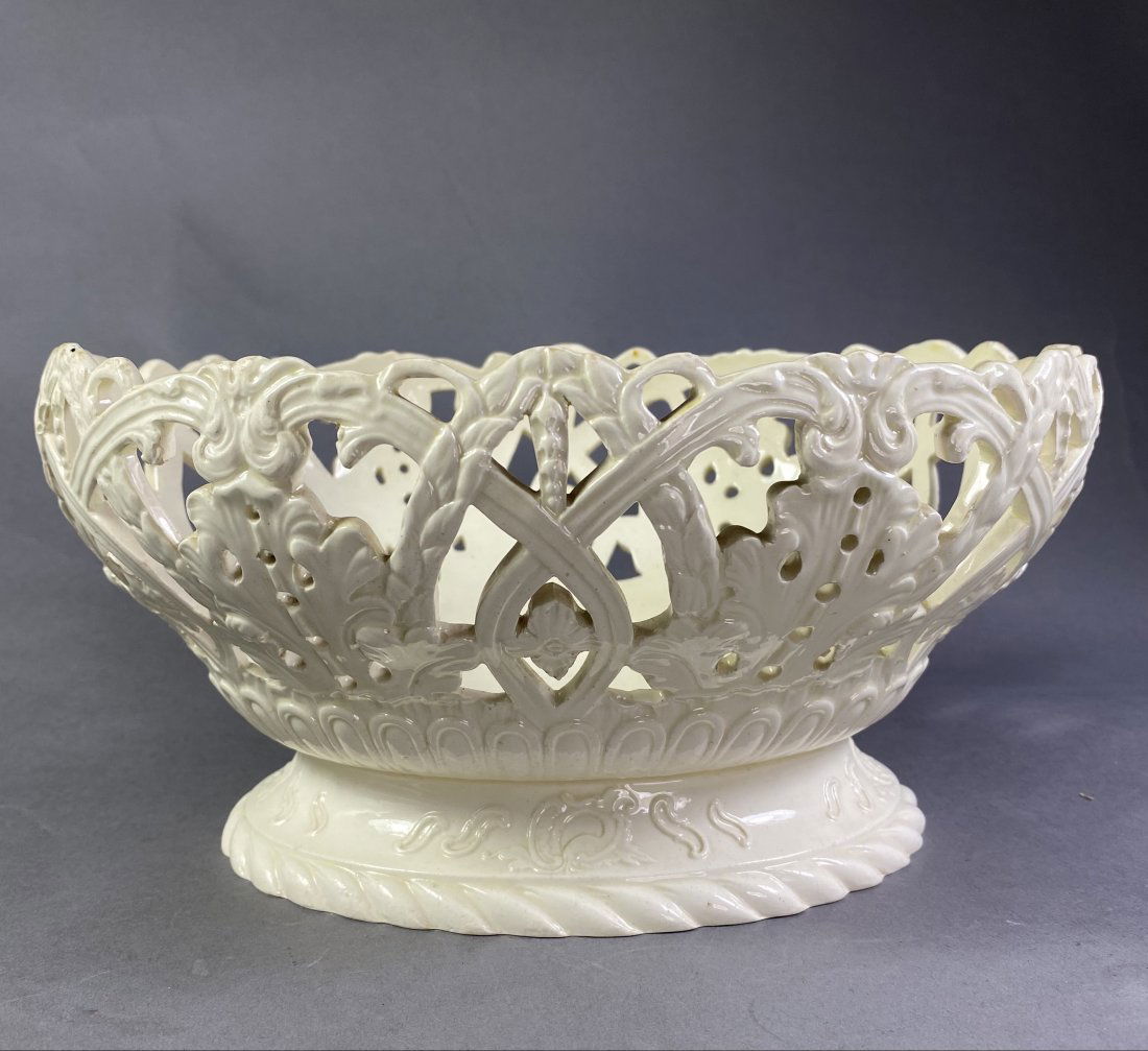 LARGE CREAMWARE "[PIERCED] FRUIT BASKET" (1 of 19)