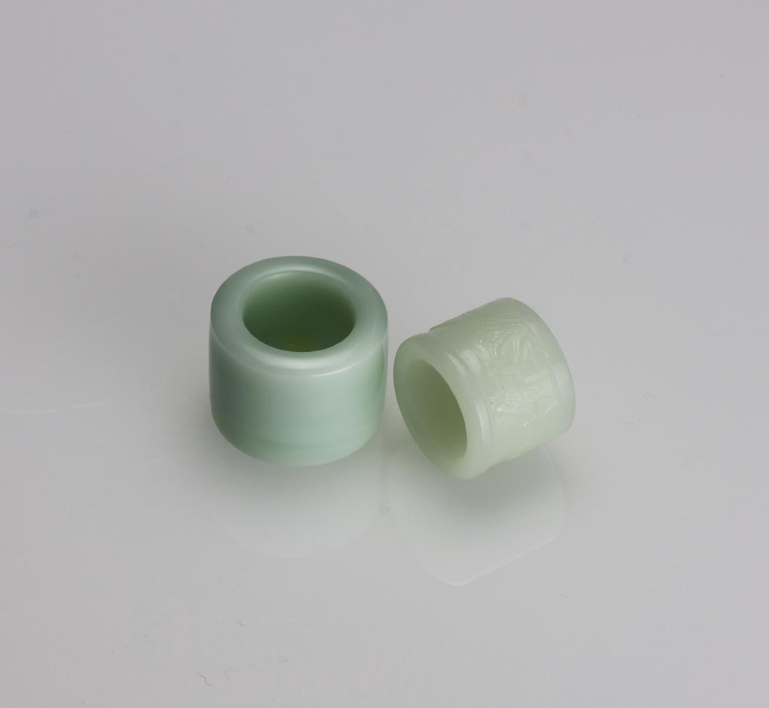 Qing-A Very Fine Glass CarvedÔFigure And (1 of 4)