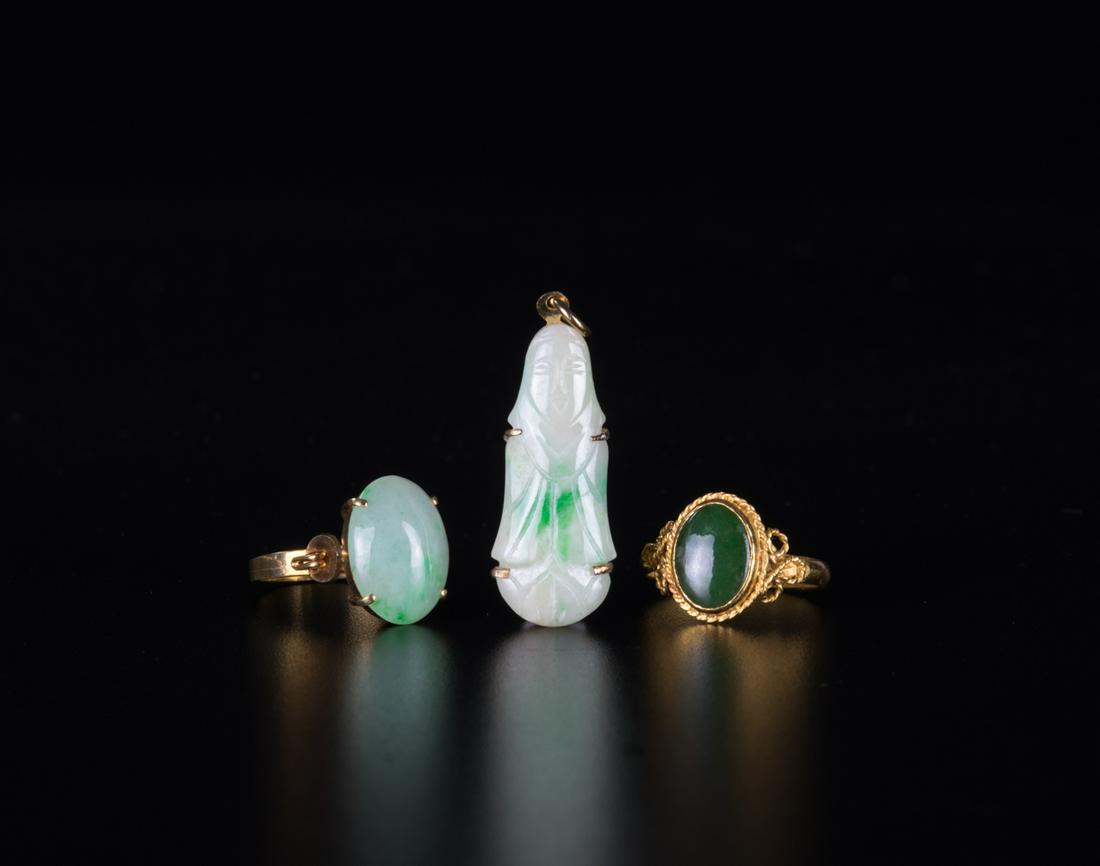 A Two Jadeite Gold Ring and A Jadeite Quanyin Pendant (1 of 5)