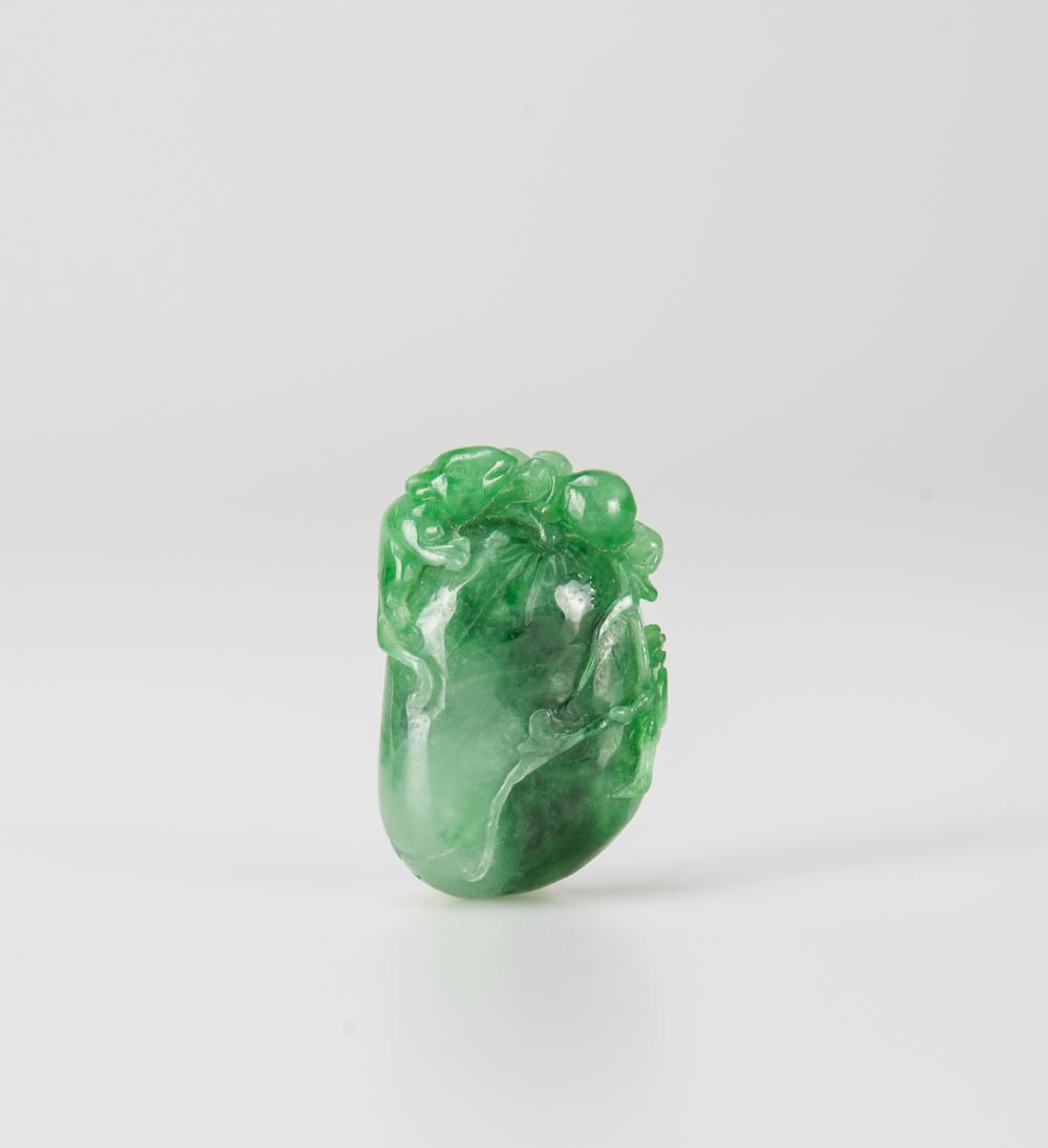 Late Qing/Repulic - A Semi Translucents Green Jadeite (1 of 7)