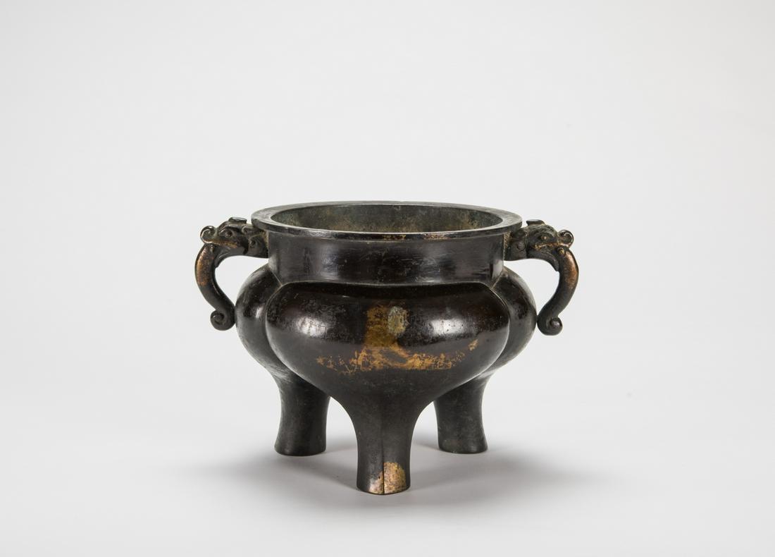 Qing-A Gilt-Bronze Tri-Pod Censer (1 of 7)