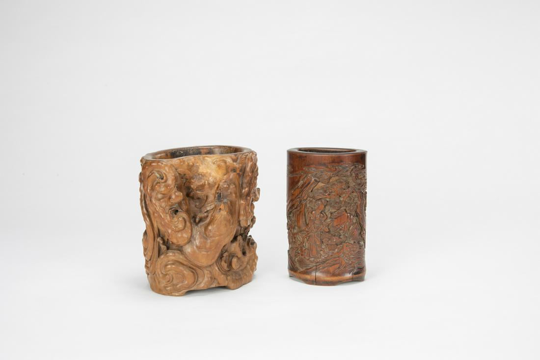 Late Qing - A Wood Carved And Bamboo Carved Brushpot. (2 ps) (1 of 7)