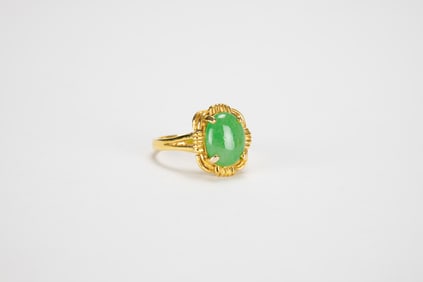 A 14k Gold Translucent Jadeite Ring