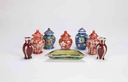 A Group Of Eight Small Porcelain Item (8 pc)