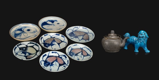 A Group of Nine Porcelain Dishes