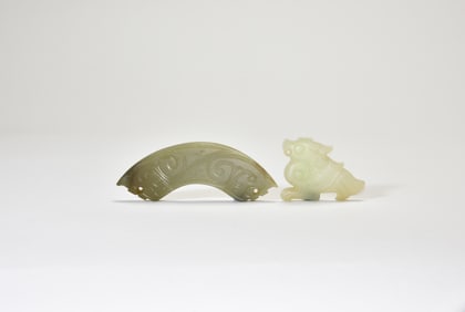 Western Zhou Dynasty (c.1046– 771 BC), A Jade Majestic Bird And A Jade Huang (2 Pcs)