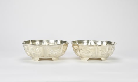 A Pair Of Silver ‘Birds And Flowers’ Bowl, Late Qing/Republic